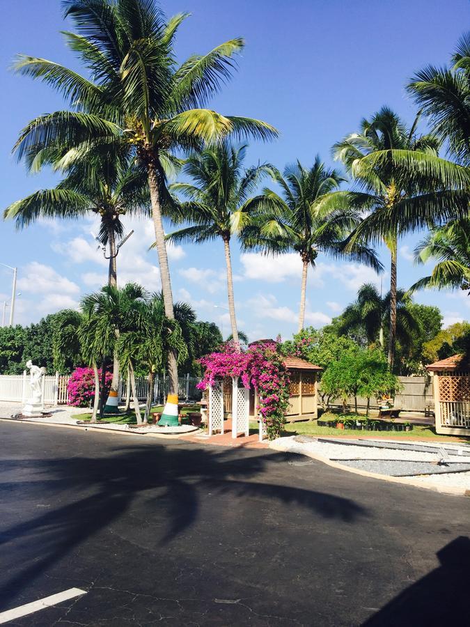 Fort Myers Inn エクステリア 写真