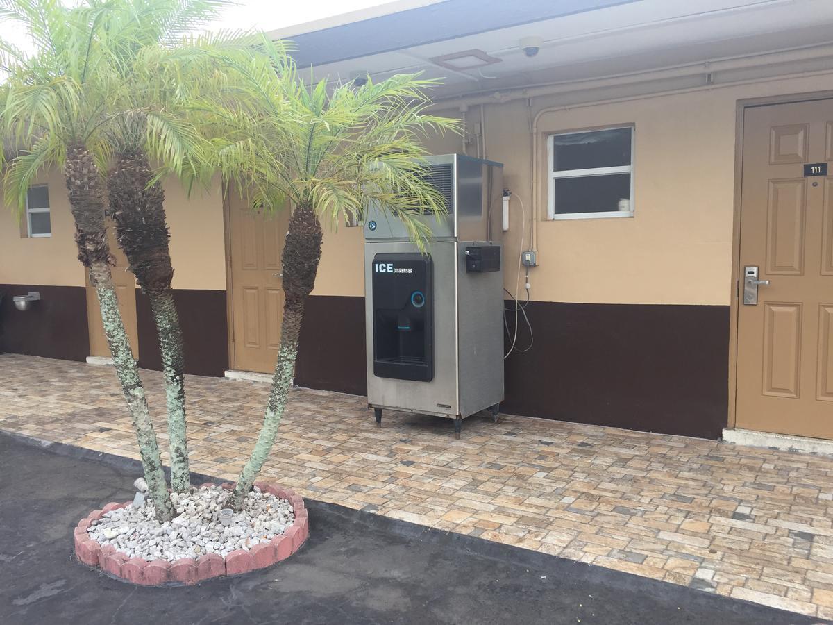 Fort Myers Inn エクステリア 写真